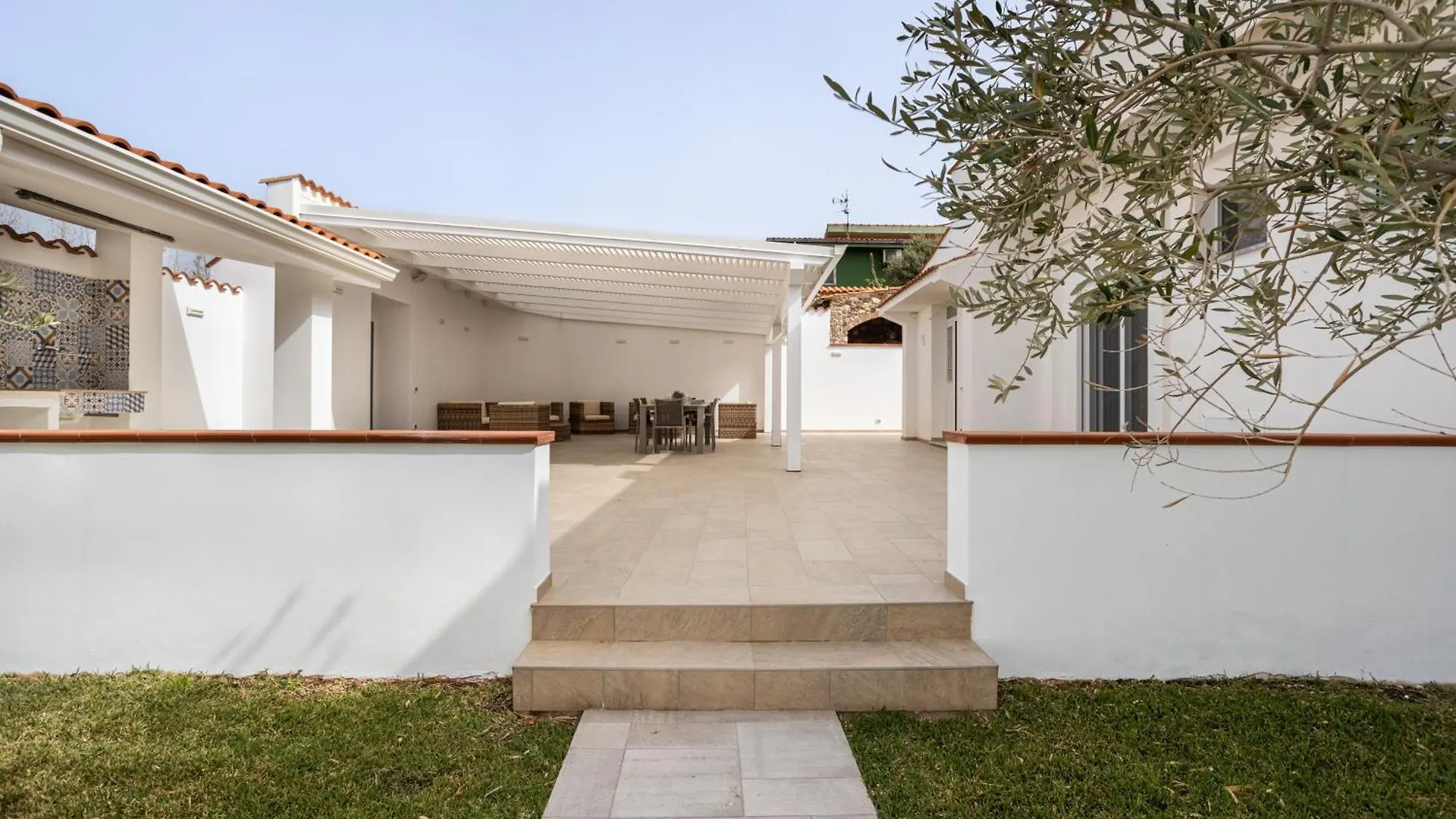 Villa Con Piscina Sul Mare A Terrasini 0*,